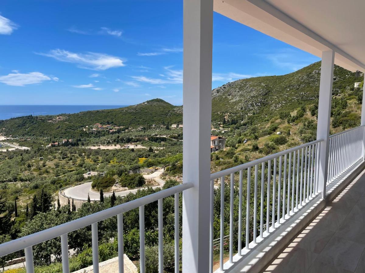 Persephone Hotel Himare Exterior photo