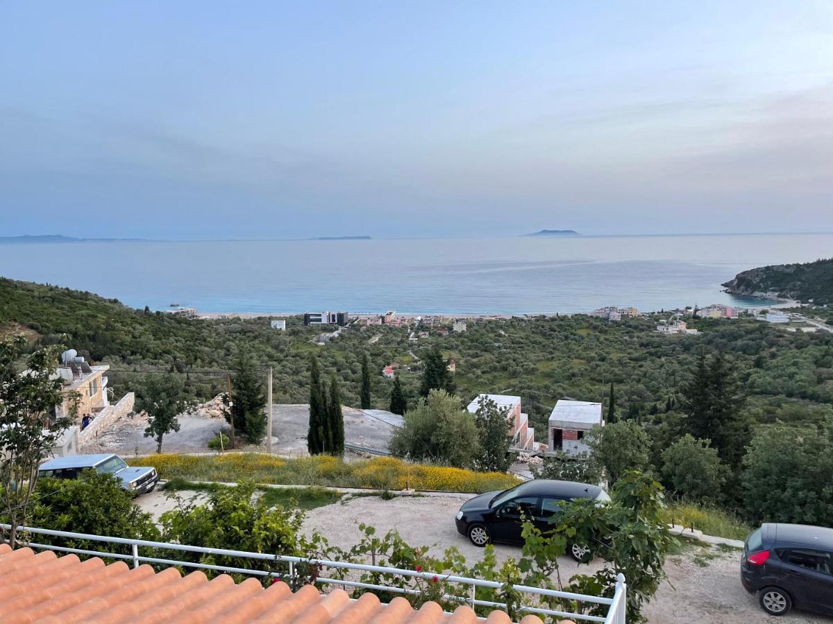 Persephone Hotel Himare Exterior photo