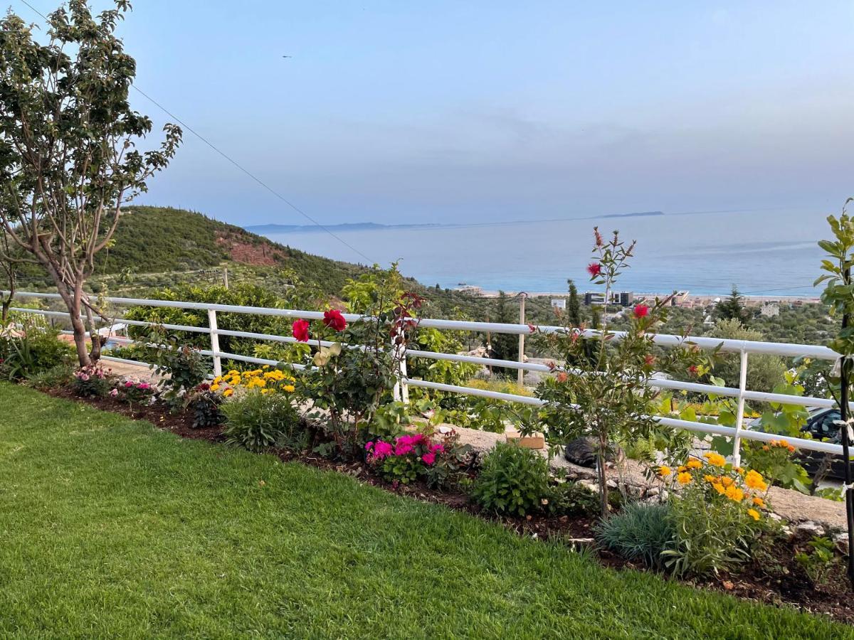 Persephone Hotel Himare Exterior photo