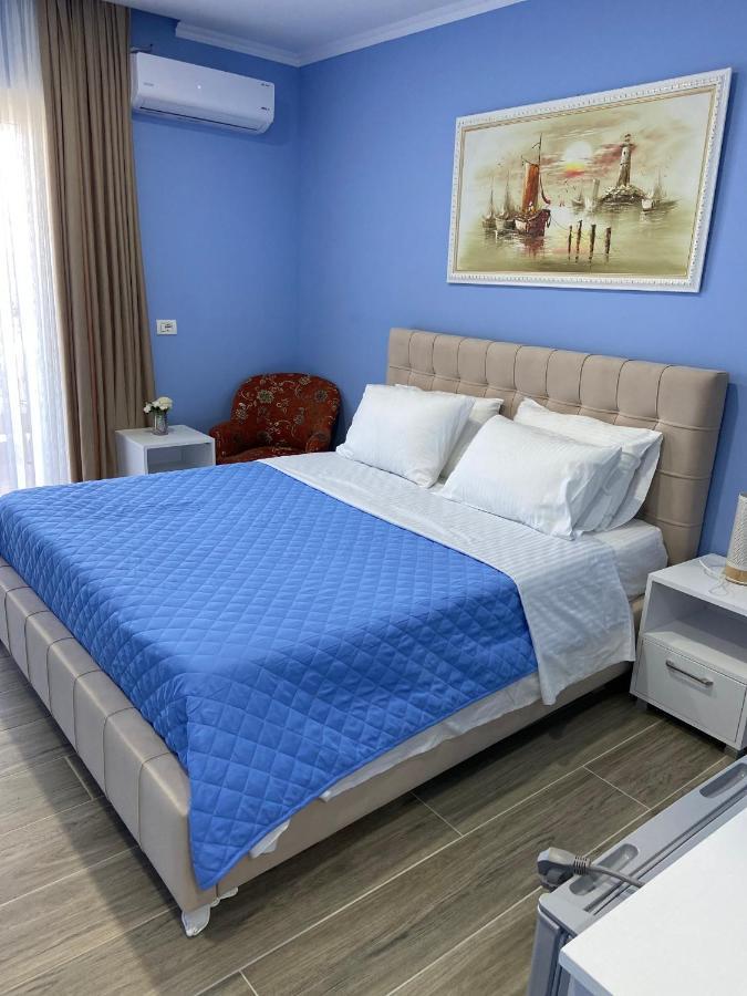 Persephone Hotel Himare Exterior photo